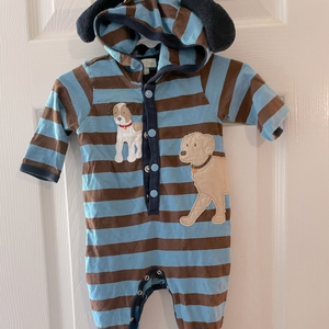 Le Top puppy one piece‎ with footies & hoodie and puppy ears EUC Size 3 months